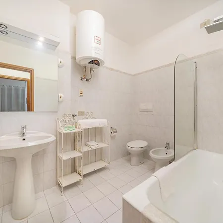 דירה Casa Pergola ורנה